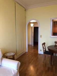 Appartements Apartment Standing Evian les Bains : photos des chambres