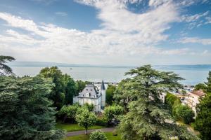 Apartment Standing Evian les Bains