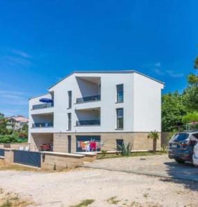 Apartment Crikvenica mit Terrasse