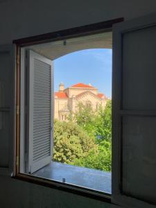 Vintage Apartment - Train Station & Comédie