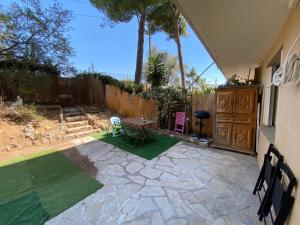 Nice hillside with 100 sqm private garden