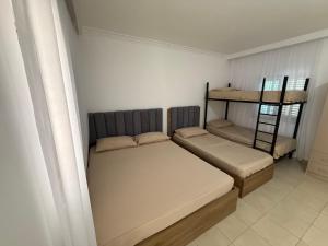 Private Houses by the Beach