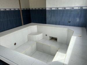 Escapada con Lago y Jacuzzi