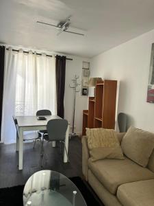 Apartment La Fontaine