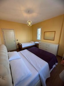 Stunning Seaview 10s Beach AC Fast WiFi