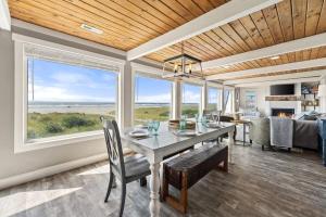 Tide Pool Town Home, Entire House, Amazing Views!