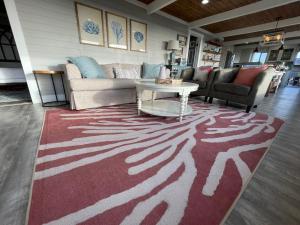 Tide Pool Town Home, Entire House, Amazing Views!