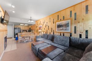 Greens at Copper 318