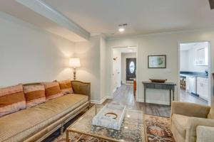 A Luxury Townhouse - Music RowDowntown Nashville