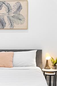 Cozy Double Room in Kensington - Walk to UNSW Easy CBD Access -External and Shared Kitchen or Bathroom Access