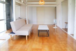 Beach Front Nago Okinawa ビーチフロント名護沖縄