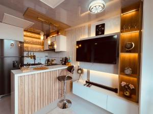 Top views, airport, Salitre, American embassy