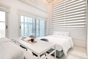 Sota Suite Pyeongtaek Godeok branch