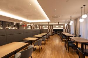 HOTEL R9 Premium Kawamataekimae