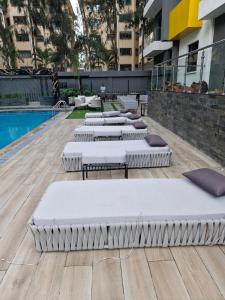 Modern 1 Bedroom Apartment with Pool, Gym Sauna Wilma Towers Kilimani, Nairobi Twiga Suites