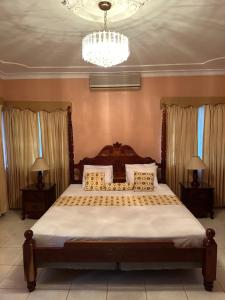 Chateau Gloria Luxury Villa