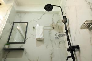 Casa-Koker Residences