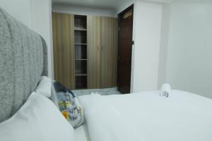 Casa-Koker Residences