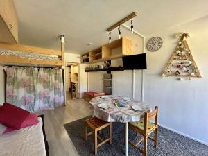 Studio 4 pers à SuperDevoluy avec wifi et terrasse - FR-1-525-297