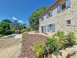 Villas Villa de charme a Montauroux avec piscine et jardin privatif pres du lac - FR-1-779-18 : photos des chambres