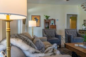 The Maple House Fully Fenced-in Yard!