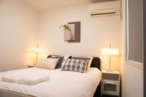 Osaka Shinsaibashi Dotonbori Tsutenkaku Villa House Free Parking 三房一厅一卫一浴