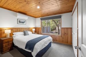 Mountain Hideaway by Halls Gap Accommodation