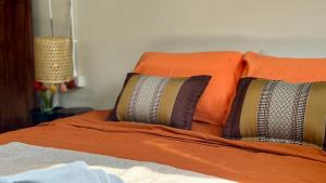 Baan PadSeeEw - Rooftop Riverview 2nd floor