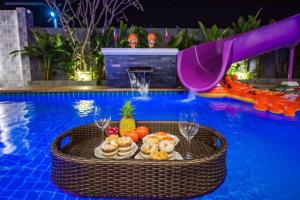 Alice Pool Villa Cha-Am