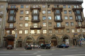 Apartment Arena City