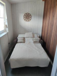 Altana Kasztelana - Domek Letniskowy z tarasem i jacuzzi nad Dunajcem Velo