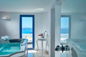 Katikies Chromata Santorini - The Leading Hotels of the World Santorini Greece