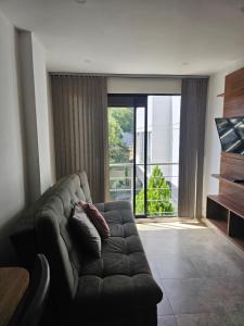 Moderno & Central, descubre medellin desde Laureles