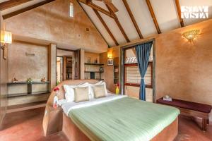 The Clay Courtyard by VEO - Part of StayVista