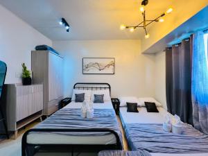 CEBU TAFT EAST GATE BY PandJ