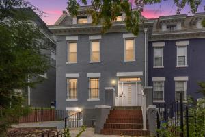 Luxury 3BR & Parking in Central DC - Steps to Metro