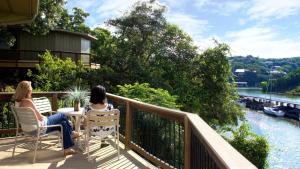 Lakefront Bungalow With Community Poolhot Tub #5 - 4hvězdičkové hotely ve městě Lakeway