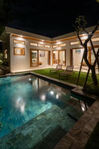 Amazing Villa close to Balangan beach with private pool and view