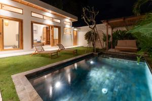 Amazing Villa close to Balangan beach with private pool and view