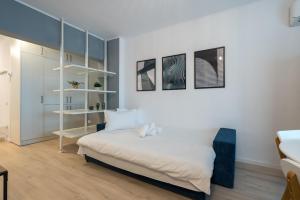 High-end Studio with Panoramic View, Parking &Pool