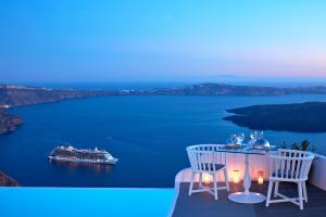 Katikies Chromata Santorini - The Leading Hotels of the World Santorini Greece