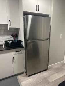 Newly Built 2-Bedroom, 2 full bath Basement Suite