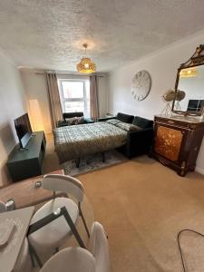 One bed Apartment with Parking