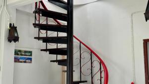 Baan PadSeeEw - Rooftop Riverview 4th floor