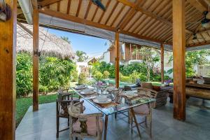 Villa Aniri - Seminyak Villa - Walk to Beach & Cafés