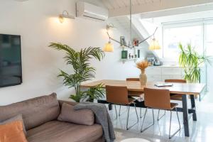 Stylish Duplex in Beyoğlu with Private Terrace