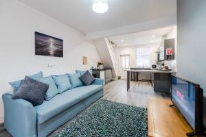 Liverpool Harrow Road Sleeps 6- Infinity Apartment