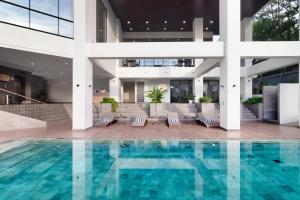 Luwansa Hotel and Convention Center Manado - 4hvězdičkové hotely ve městě Manado