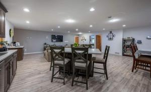 Little Buck Camp - Pet Friendly Game Room