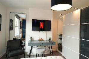 Cozy Urban Escape 2BR near Greenwich & Deptford